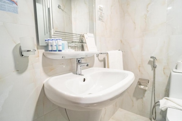 Emaar Elite Al Madina Hotel image 16