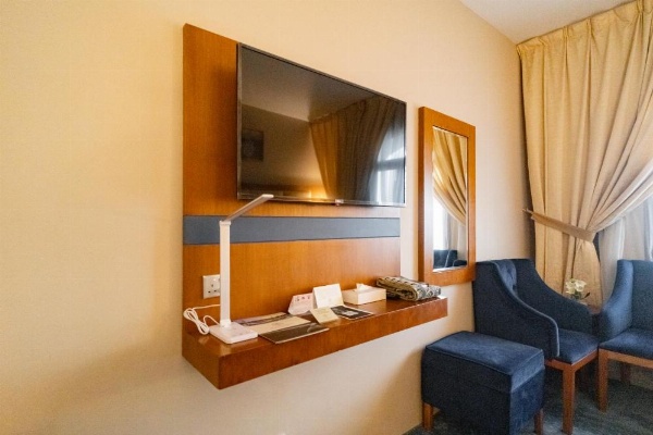 Emaar Elite Al Madina Hotel image 35