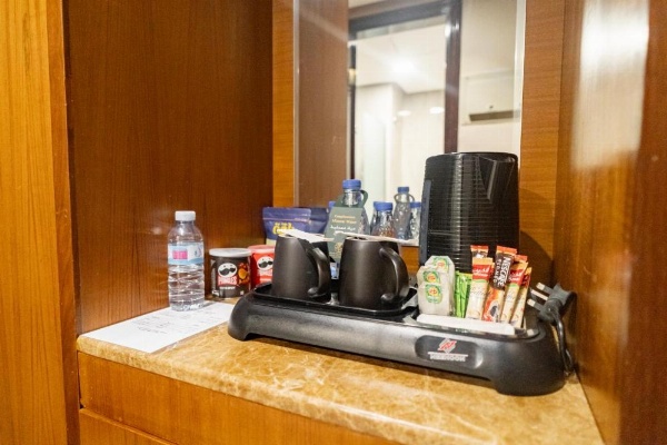 Emaar Elite Al Madina Hotel image 7